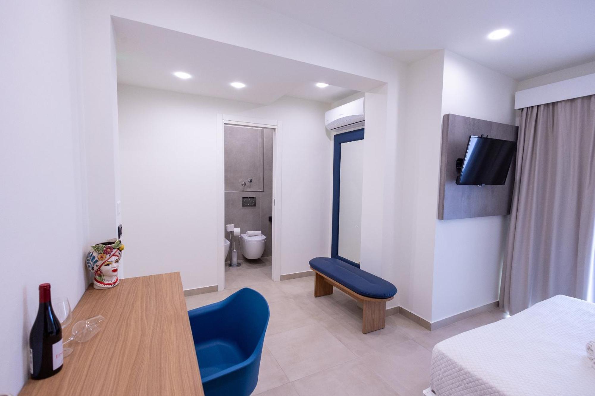 Villa Iris Giardini Naxos Bagian luar foto